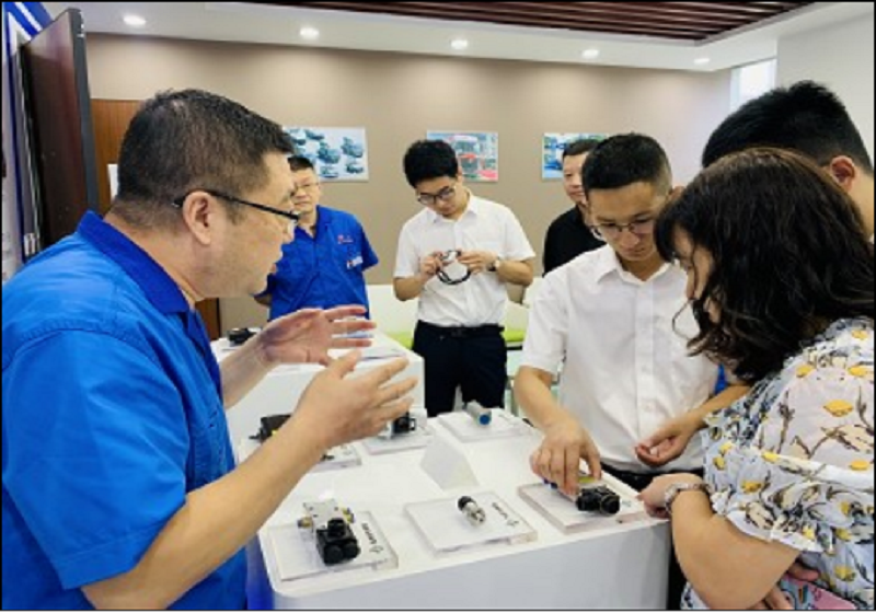 191705642966460888.jpg 4.jpg